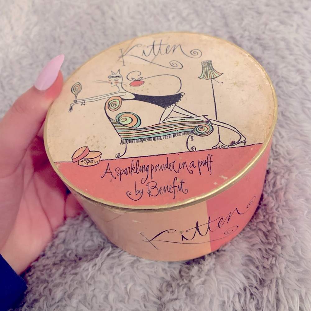 Sparkling powder by benefit